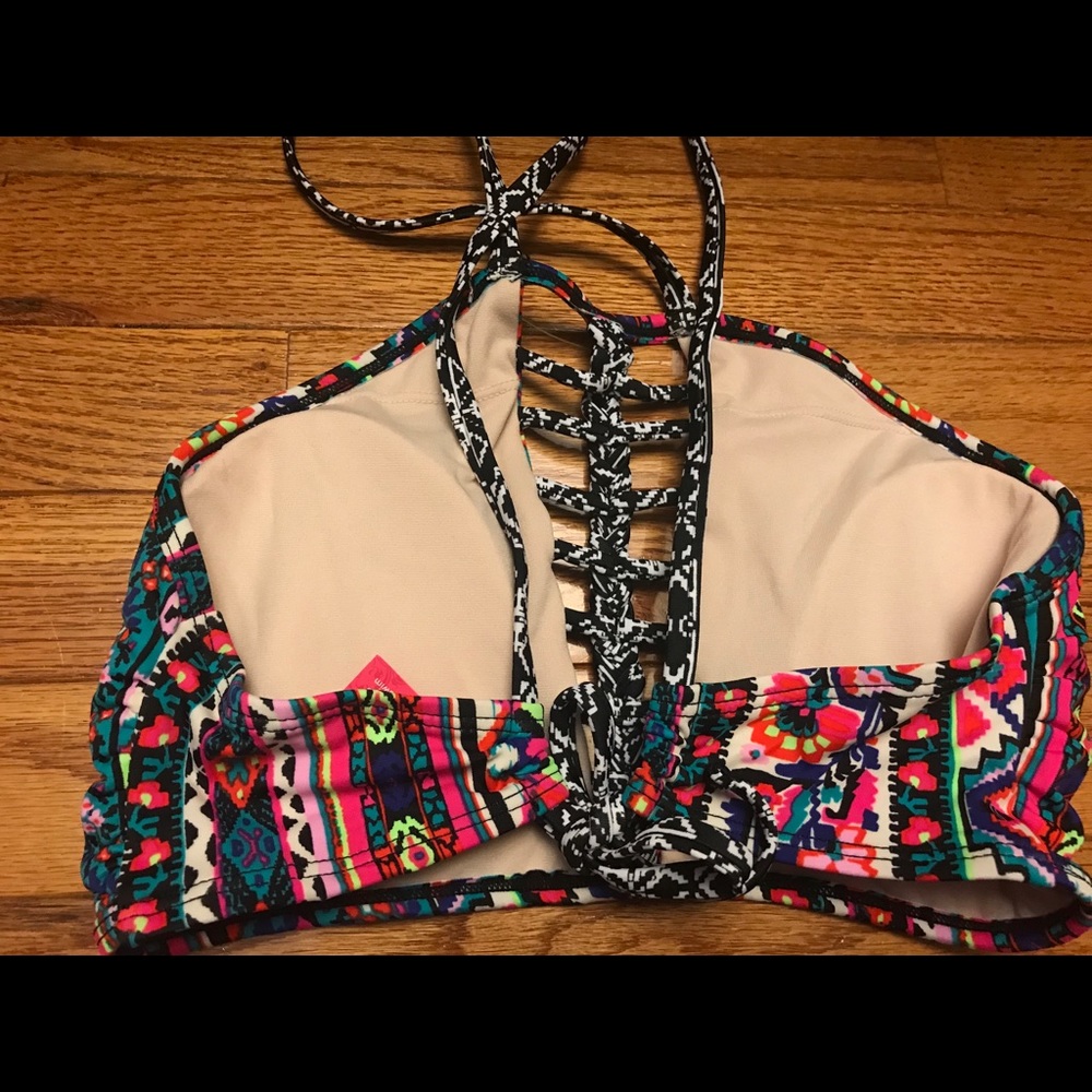 Xhilaration Aztec bikini - Picture 3 of 7